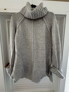 Forever 21 Light Gray Ribbed Cowl Neck Sweater